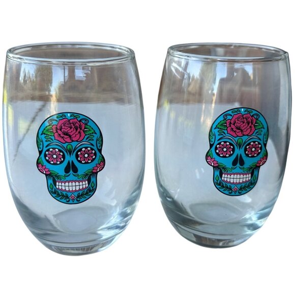 Set of 2 Stemless 16 oz. Novelty Wine Glasses Blue & Pink Skull Head 5" Tall - Picture 1 of 11
